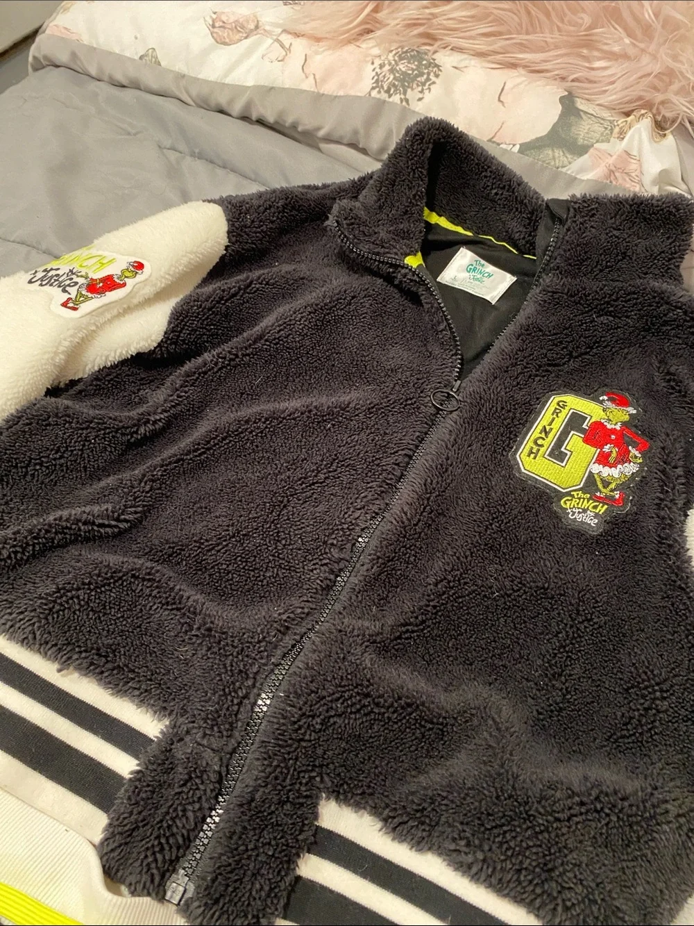 Grinch Justice sweat suit